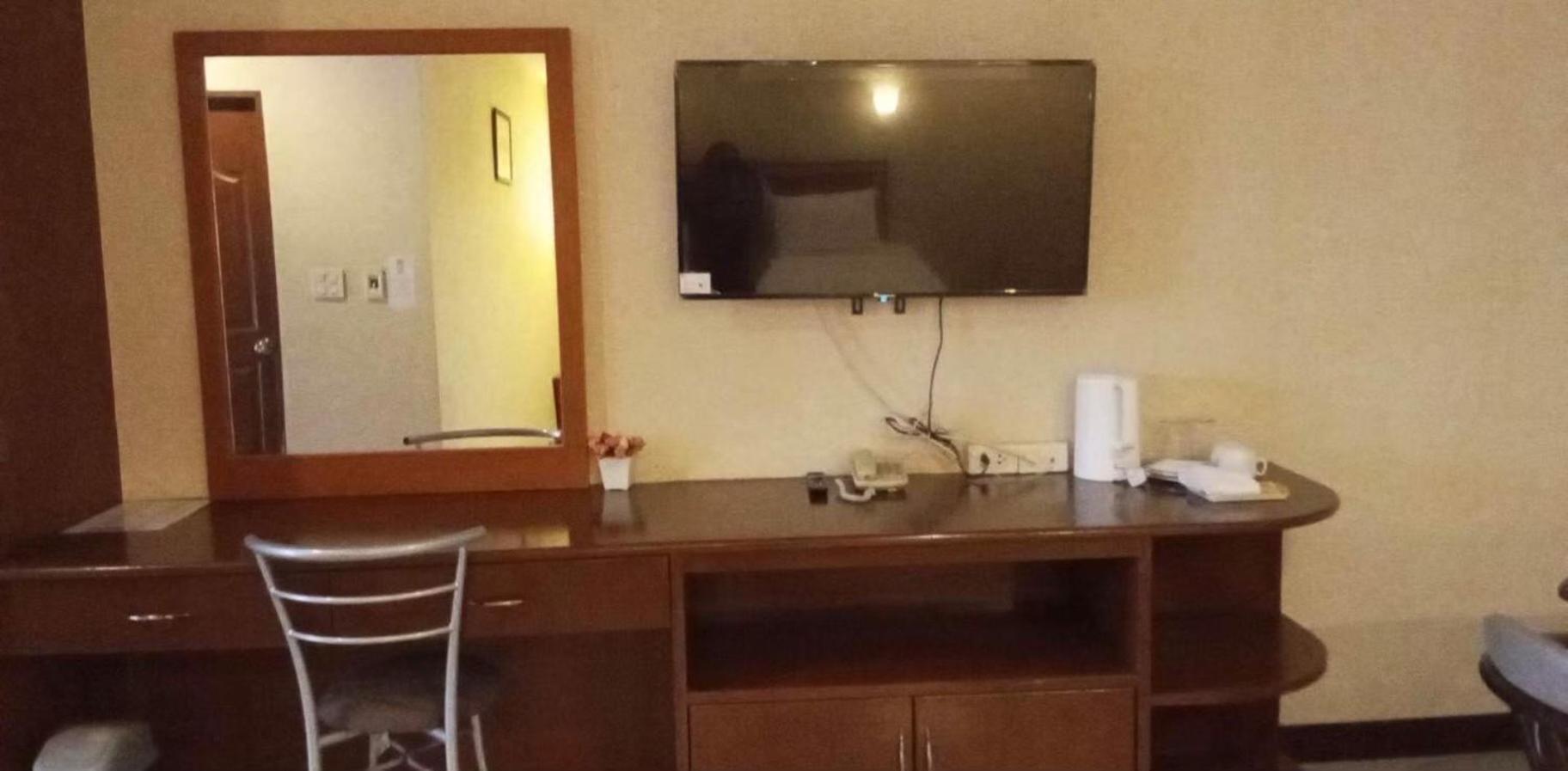 Kp Hotel Udonthani Kumphawapi Екстериор снимка