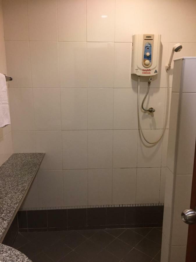 Kp Hotel Udonthani Kumphawapi Екстериор снимка